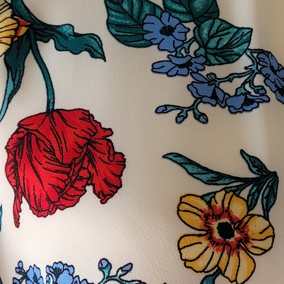 Monteau Floral Cold-shoulder Ruffle Top - Picture 16 of 16